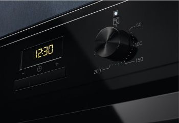 ELECTROLUX EOF3H50BK | Фото 3
