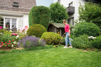 Купить кусторез Ножиці для трави і кущів акумуляторні Karcher GSH 2 Plus (1.445-310.0) | Фото 5