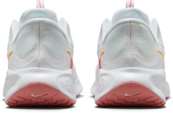 Кросівки жіночі Nike W Revolution 7 Easyon FN7999-100 38 (7 US) білі | Фото 4