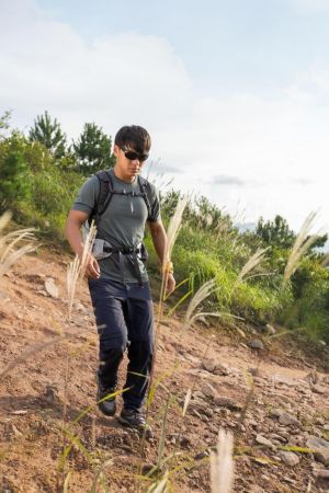 Футболка чоловіча Quechua MH100 8785189 S зелена (4757145_Quechua) | Фото 3