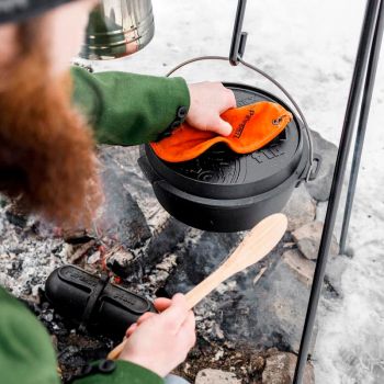 Казанок-жарівня чавунна Petromax Dutch Oven ft4.5 плоске дно 3,5 л Казанок-жарівня чавунна Petromax Dutch Oven ft4.5 плоске дно 3,5 л | Фото 11