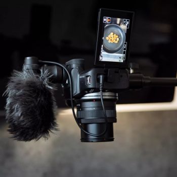 Фотоапарат CANON EOS R50 + RF-S 18-45 IS STM Black Creator Kit (5811C036) | Фото 7