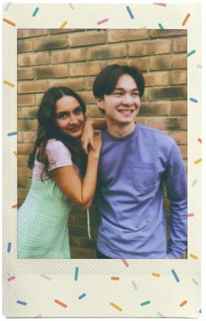 Купить бумагу Фотопапір FUJIFILM INSTAX MINI Sprinkles (54х86мм 10шт) (16838708) | Фото 2