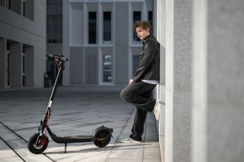 Електросамокат Segway-Ninebot F2 II E (AA.05.12.01.0010) | Фото 4