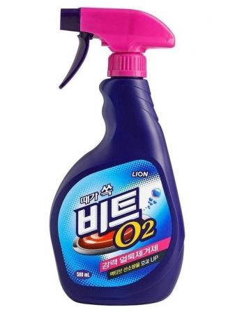 Кисневий засіб для виведення плям вибілювач спрей Lion Beat O2 500 мл (8806325603566) | Фото 1
