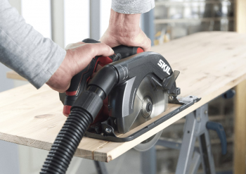 Пила дискова SKIL 5830 AA 1400Вт 190х16мм 3.8кг (SW1E5830AA) Пила дискова SKIL 5830 AA 1400Вт 190х16мм 3.8кг (SW1E5830AA) | Фото 3