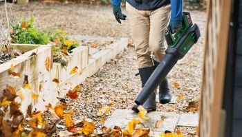 Повітродув садовий BOSCH AdvancedLeafBlower 36В-750 (0.600.8C6.000) Повітродув садовий BOSCH AdvancedLeafBlower 36В-750 (0.600.8C6.000) | Фото 4