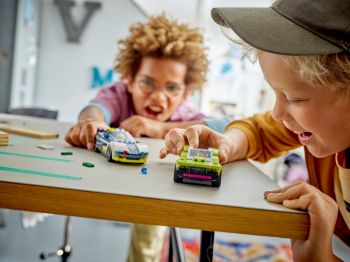 Купить конструктор Конструктор LEGO City Переслідування маскара на поліцейському автомобілі (60415) | Фото 5