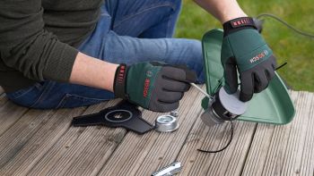 Тример садовий електричний BOSCH AFS 23-37, 1,3 к.с., ніж, волосінь, ремінь (0.600.8A9.000) Купить триммер и газонокосилка Тример садовий електричний BOSCH AFS 23-37, 1,3 к.с., ніж, волосінь, ремінь (0.600.8A9.000) | Фото 8