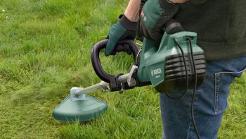 Тример садовий електричний BOSCH AFS 23-37, 1,3 к.с., ніж, волосінь, ремінь (0.600.8A9.000) Купить триммер и газонокосилка Тример садовий електричний BOSCH AFS 23-37, 1,3 к.с., ніж, волосінь, ремінь (0.600.8A9.000) | Фото 9