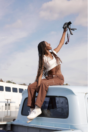 Фотоапарат CANON EOS R50 + RF-S 18-45 IS STM + RF 75-300 Black (5811C150) Фотоапарат CANON EOS R50 + RF-S 18-45 IS STM + RF 75-300 Black (5811C150) | Фото 10