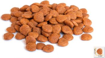 Сухий корм для стерилізованих котів із зайвою вагою BonaCibo Adult Cat Light&Sterilized 2 кг (BC406137) | Фото 2