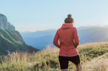 Флісова кофта жіноча для туризму Quechua MH520 8649067 L помаранчева (4333255_Quechua) Флісова кофта жіноча для туризму Quechua MH520 8649067 L помаранчева (4333255_Quechua) | Фото 3