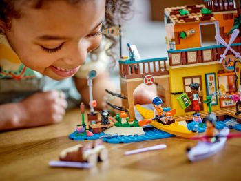 Конструктор LEGO Friends Водні види спорту у таборі пригод (42626) | Фото 14