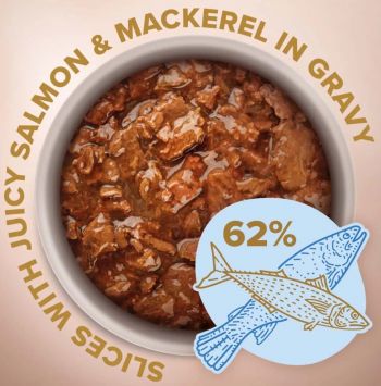 Вологий корм для собак малих порід Club 4 Paws Premium Plus Selection шматочки з лососем та макреллю | Фото 5