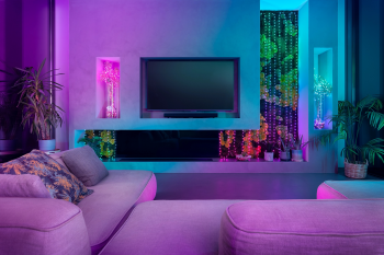 Smart LED Гірлянда Twinkly Strings USB 100 Pearl-shaped RGB LEDs, Clear Wire, USB-C (TWKP100RGB-T) | Фото 8