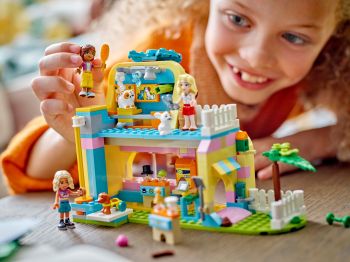 Конструктор LEGO Friends Магазин аксесуарів для домашніх улюбленців (42650) Купить конструктор Конструктор LEGO Friends Магазин аксесуарів для домашніх улюбленців (42650) | Фото 9