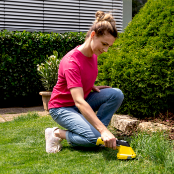 Купить кусторез Ножиці для трави Karcher GSH 4-4 Plus Battery Set акумуляторні (1.445-321.0) | Фото 2