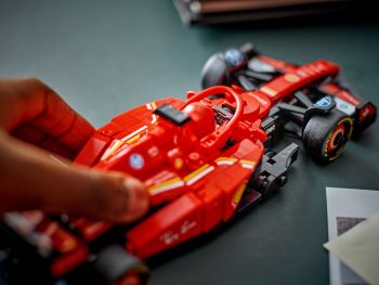 Купить конструктор Конструктор LEGO Speed Champions Автомобіль для перегонів F1® Ferrari SF-24 (77242) | Фото 6