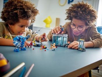 Конструктор LEGO Super Heroes Marvel Лабораторія Залізної Людини: зал обладунків (76315) | Фото 5