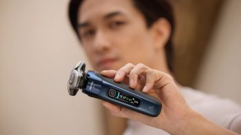 Електробритва PHILIPS Series i9000 Prestige SkinIQ X9003/30 | Фото 8