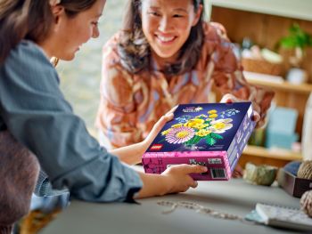 Конструктор LEGO Botanicals Мініатюрний сонячний букет (10347) | Фото 5