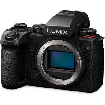 PANASONIC DC-S5 II Body (DC-S5M2EE) | Фото 1