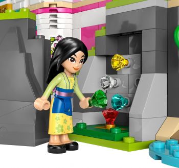 Конструктор LEGO I Disney Princess Замок принцеси та королівські улюбленці (43267) | Фото 7