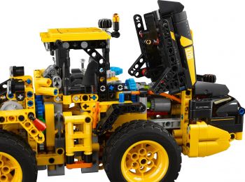 Конструктор LEGO Technic Колісний навантажувач Volvo L120 Electric (42209) | Фото 9