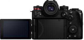 Фотоапарат PANASONIC Lumix S1 IIE Body (DC-S1M2ESE) | Фото 9