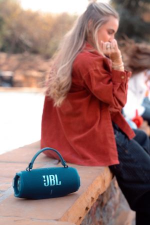 Портативна акустика JBL Charge 6 Blue (JBLCHARGE6BLU) | Фото 8