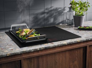 Варильна поверхня ELECTROLUX індукційна EIS62453IZ Варильна поверхня ELECTROLUX індукційна EIS62453IZ | Фото 5