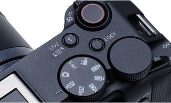 Фотоапарат CANON EOS R50 V + RF-S 14-30 IS STM PZ (6895C025) | Фото 4