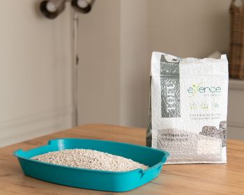 Наповнювач гігієнічний Essence для котячого туалету з тофу, гранула 1-4 мм, з вугіллям для екстра – поглинання запаху, 6л (4820261920048) Наповнювач гігієнічний Essence для котячого туалету з тофу, гранула 1-4 мм, з вугіллям для екстра – поглинання запаху, 6л (4820261920048) | Фото 5