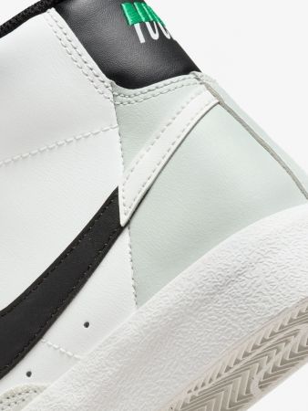 Кеди підліткові Nike Blazer Mid 77 Se (Gs) FN6937-100 35.5 (3.5Y US) білі (196608442516) | Фото 6