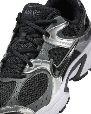 Кросівки чоловічі Nike V5 RNR HJ5228-004 44 (10 US) чорні зі сріблястим (198480934295) | Фото 7