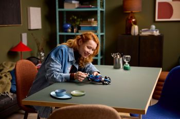 Конструктор LEGO Speed Champions Автомобіль для перегонів F1® Visa Cash RB VCARB 01 (77246) | Фото 9