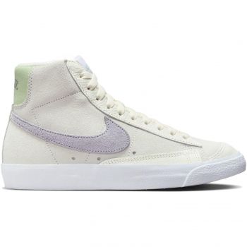 Кеди жіночі Nike Blazer Mid 77 FN7775-100 40.5 (9 US) білі (196609221684) | Фото 1