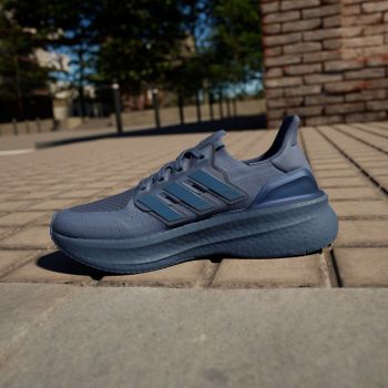 Кросівки жіночі ADIDAS Ultraboost 5 W ID8846 36 2/3 (4 UK) сині (4067889466361) Кросівки жіночі ADIDAS Ultraboost 5 W ID8846 36 2/3 (4 UK) сині (4067889466361) | Фото 7
