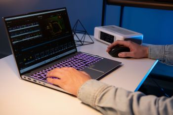 Купить ноутбук Ноутбук 2E Complex Pro 15 (NS51PU-15UA55) Intel i7-1260P / RAM 32GB / SSD 1024GB | Фото 16