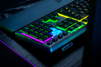 Ігрова клавіатура Razer Ornata V3 RGB Mecha-Membrane UKR (RZ03-04462100-R371) Ігрова клавіатура Razer Ornata V3 RGB Mecha-Membrane UKR (RZ03-04462100-R371) | Фото 3