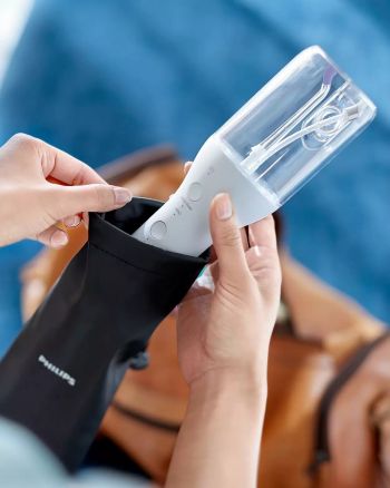 Іригатор PHILIPS Sonicare Cordless Power Flosser 3000 HX3826/31 Купить зубную электрощетку Іригатор PHILIPS Sonicare Cordless Power Flosser 3000 HX3826/31 | Фото 4