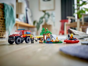 Купить конструктор Конструктор LEGO City Пожежний позашляховик із рятувальним човном (60412) | Фото 7