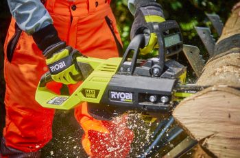Рукавички для роботи з ланцюговою пилкою Ryobi RAC258M, вологозахист, р. XL (5132005712) Рукавички для роботи з ланцюговою пилкою Ryobi RAC258M, вологозахист, р. XL (5132005712) | Фото 4