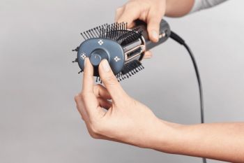 Фен-щітка Rowenta Air Brush 3D UB9720E0 | Фото 9