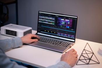 Купить ноутбук Ноутбук 2E Complex Pro 15 (NS51PU-15UA55) Intel i7-1260P / RAM 32GB / SSD 1024GB | Фото 2