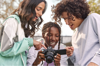 Фотоапарат CANON EOS R50 + RF-S 18-150 IS STM Black (5811C095) | Фото 12