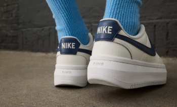 Кеди жіночі Nike W Court Vision Alta LTR DM0113-002 36 (5.5 US) чорні (0195237045020) Кеди жіночі Nike W Court Vision Alta LTR DM0113-002 36 (5.5 US) чорні (0195237045020) | Фото 8