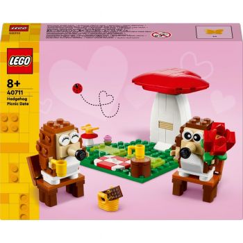 Купить конструктор Конструктор LEGO Seasonal Романтичний пікнік їжачків (40711) | Фото 4