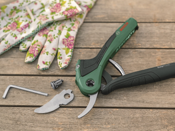 Секатор аккумуляторний BOSCH EasyPrune 12В (0.600.8B2.102) | Фото 7